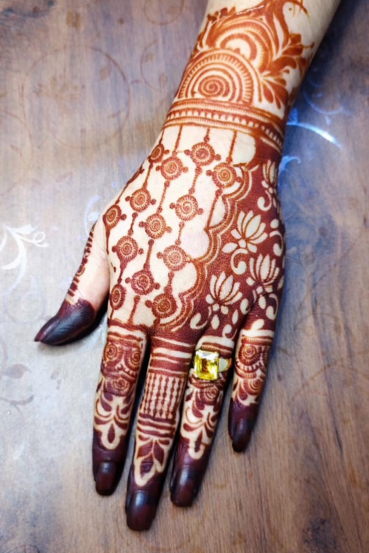 Ornamental Jaal Mehendi Stencil