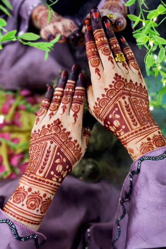 9Traditional Arch Bridal Mehendi Stencil (single hand)