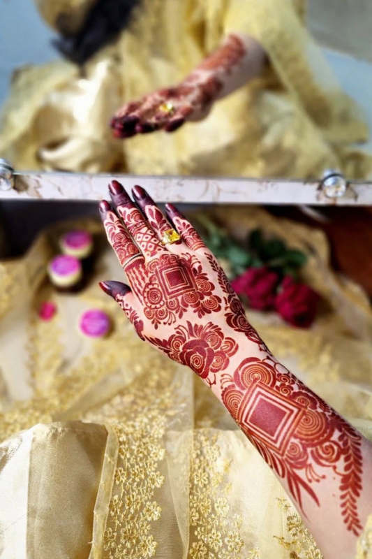 Regal Square Floral Full Arm Mehendi Stencil