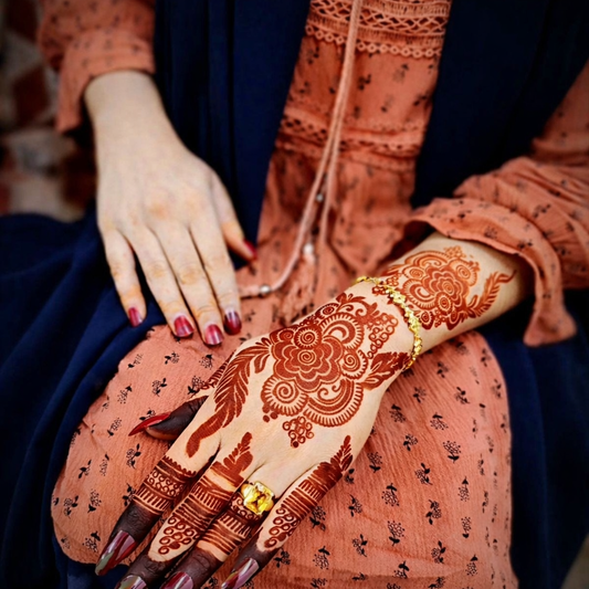 Floral Trail Backhand Mehendi Stencil